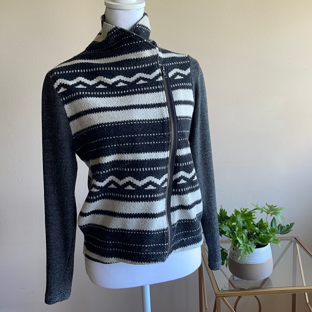 Blackletter T-Shirt Zipper Sweater Jacket